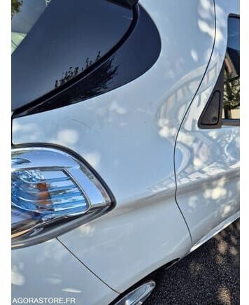 Renault ZOE - Хэтчбек: фото 2 Renault ZOE - Хэтчбек: фото 2