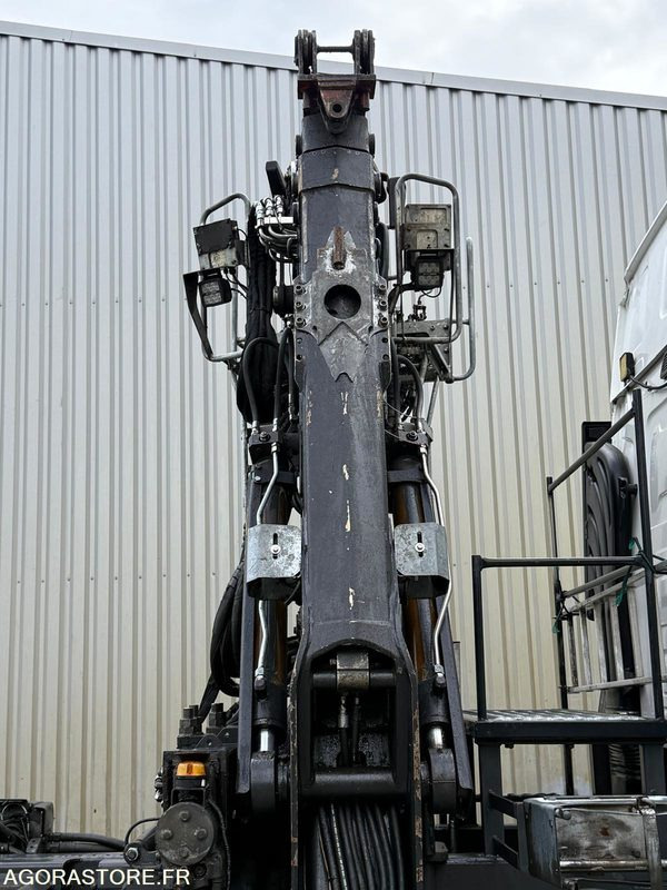 Renault porteur C460 Ampliroll Grue 6x2 remorquant - Крюковой мультилифт: фото 2 Renault porteur C460 Ampliroll Grue 6x2 remorquant - Крюковой мультилифт: фото 2