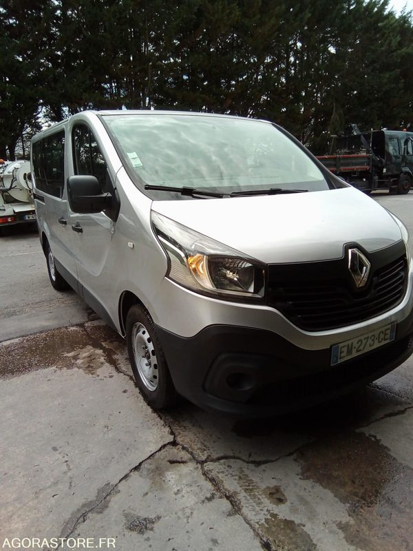 Renault trafic 1.6dci 95 CV 9 places 309336 kms - Микроавтобус, Пассажирский фургон: фото 4 Renault trafic 1.6dci 95 CV 9 places 309336 kms - Микроавтобус, Пассажирский фургон: фото 4