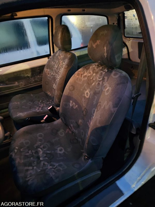 Renault twingo - 2005 - 51794km - 27DYZ95 - Легковой автомобиль: фото 5 Renault twingo - 2005 - 51794km - 27DYZ95 - Легковой автомобиль: фото 5