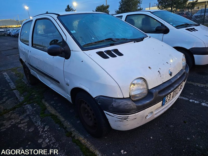 Renault twingo - 2005 - 68507KM - 23DYZ95 - Легковой автомобиль: фото 2 Renault twingo - 2005 - 68507KM - 23DYZ95 - Легковой автомобиль: фото 2
