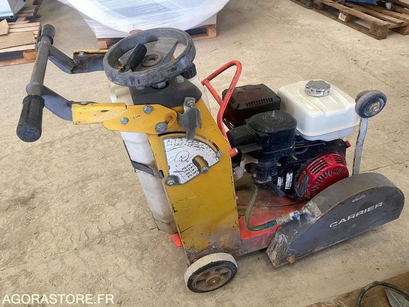 SCIE A SOL HUSQVARNA FS400LCV - 450 mm - Строительное оборудование: фото 2 SCIE A SOL HUSQVARNA FS400LCV - 450 mm - Строительное оборудование: фото 2