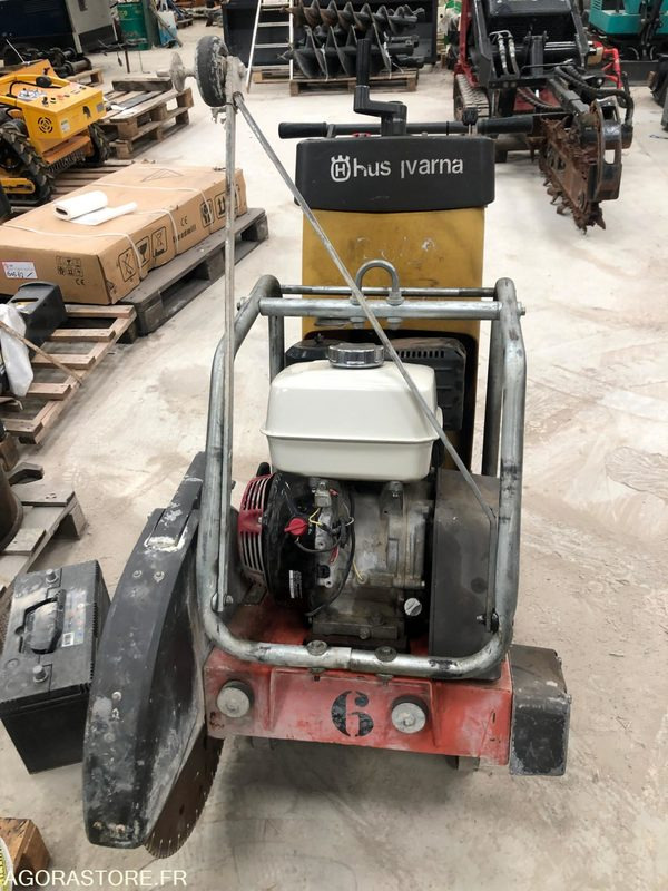 SCIE A SOL HUSQVARNA FS413 - 500 mm - Строительное оборудование: фото 2 SCIE A SOL HUSQVARNA FS413 - 500 mm - Строительное оборудование: фото 2