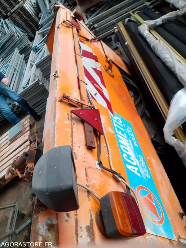 Saleuse ACOMETIS percée - Экскаватор: фото 3 Saleuse ACOMETIS percée - Экскаватор: фото 3