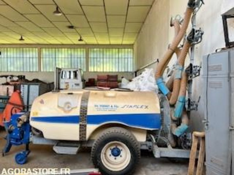 Atomiseur trainé Simplex 1500 - Сельскохозяйственная техника: фото 1 Atomiseur trainé Simplex 1500 - Сельскохозяйственная техника: фото 1