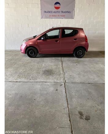 Suzuki ALTO - Хэтчбек: фото 4 Suzuki ALTO - Хэтчбек: фото 4