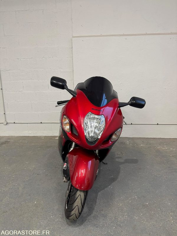 Suzuki Hayabusa - Мотоцикл: фото 3 Suzuki Hayabusa - Мотоцикл: фото 3