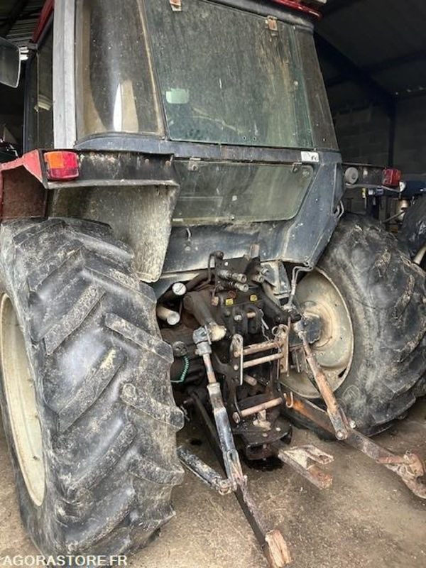 TRACTEUR CASE 745XL 1989 6013 HEURES - Трактор: фото 1 TRACTEUR CASE 745XL 1989 6013 HEURES - Трактор: фото 1