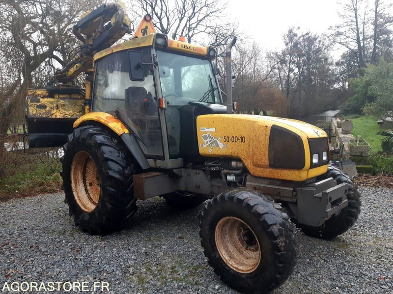 TRACTEUR RENAULT ERGOS 105+ EPAREUSE - 2000- 12000 HEURES - Трактор: фото 2 TRACTEUR RENAULT ERGOS 105+ EPAREUSE - 2000- 12000 HEURES - Трактор: фото 2