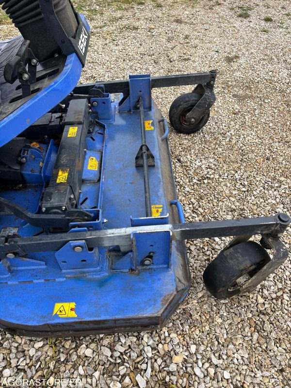 Tondeuse-Portée ISEKI SF 237 - Газонокосилка: фото 4 Tondeuse-Portée ISEKI SF 237 - Газонокосилка: фото 4