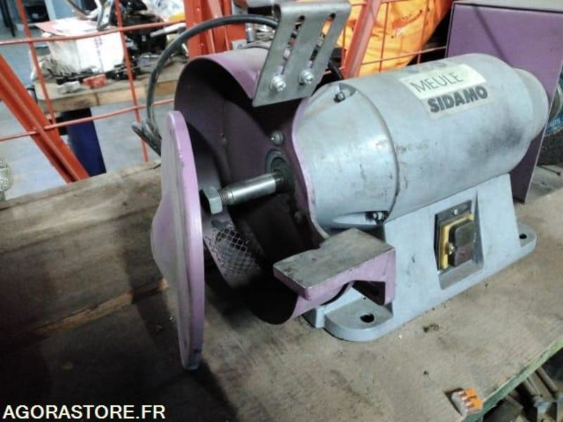Touret meule-brosse SIDAMO 380V - Инструмент/ Оборудование: фото 2 Touret meule-brosse SIDAMO 380V - Инструмент/ Оборудование: фото 2