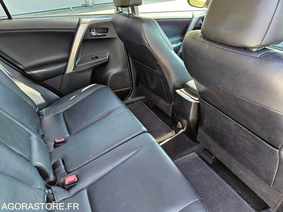 Toyota RAV4 - Внедорожник: фото 4 Toyota RAV4 - Внедорожник: фото 4