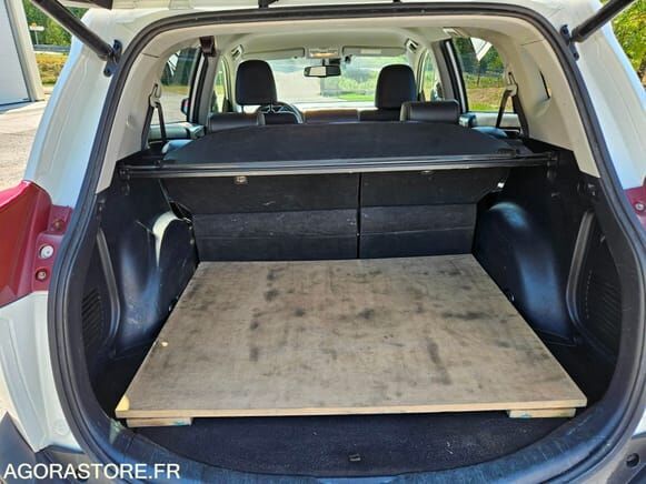 Toyota RAV4 - Внедорожник: фото 5 Toyota RAV4 - Внедорожник: фото 5