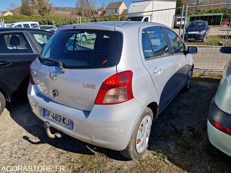 Toyota Yaris - DF483KJ - 2007 - 146975km - Легковой автомобиль: фото 3 Toyota Yaris - DF483KJ - 2007 - 146975km - Легковой автомобиль: фото 3
