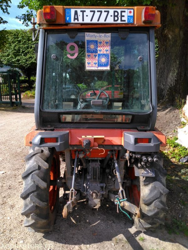 Tracteur Kubota STV40 1907 heures 2010 - Трактор: фото 4 Tracteur Kubota STV40 1907 heures 2010 - Трактор: фото 4