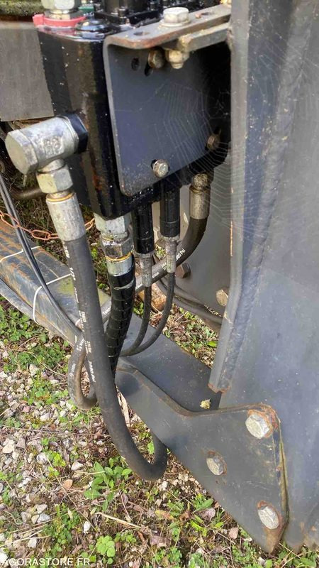 Tracteur RENAULT - 2000 - 6522TY28 - Трактор: фото 3 Tracteur RENAULT - 2000 - 6522TY28 - Трактор: фото 3