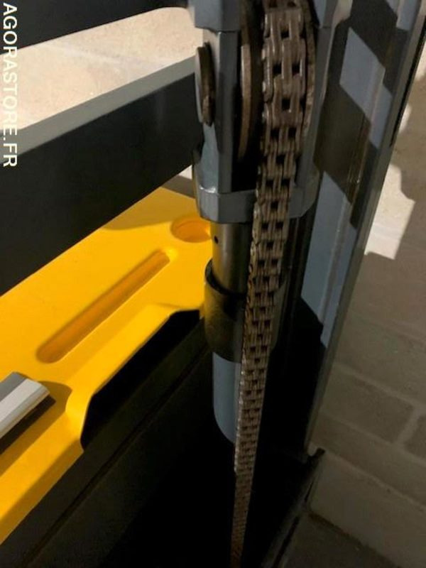 Transpalette électrique sur batteries déchargées. JUNGHEINRICH - Тележка: фото 3 Transpalette électrique sur batteries déchargées. JUNGHEINRICH - Тележка: фото 3