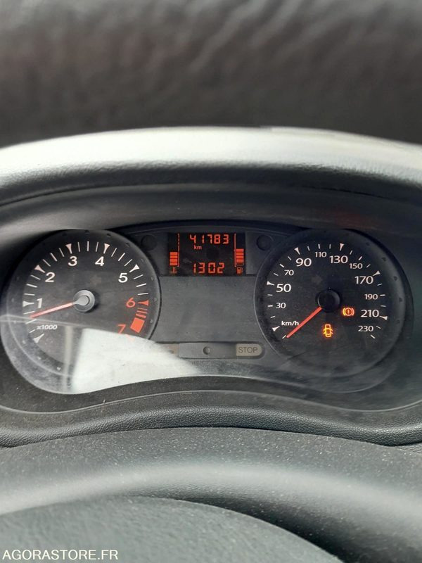 Très belle Renault Clio 2010 Essence/GPL - Легковой автомобиль: фото 5 Très belle Renault Clio 2010 Essence/GPL - Легковой автомобиль: фото 5