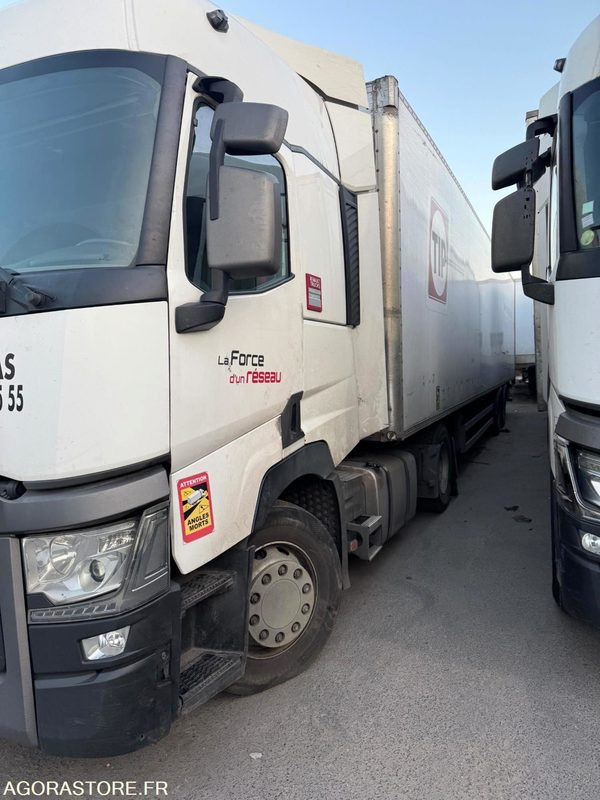 Renault T480 - 608 045 KM - 2017 - Тягач: фото 2 Renault T480 - 608 045 KM - 2017 - Тягач: фото 2