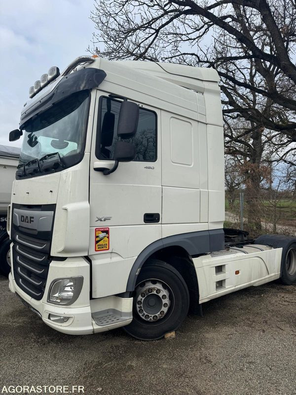 TRACTEUR ROUTIER DAF XF 480 - 383 103 km - Тягач: фото 2 TRACTEUR ROUTIER DAF XF 480 - 383 103 km - Тягач: фото 2