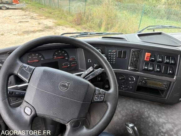 Тягач Volvo FM 430: фото 6