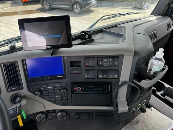 Volvo FM - Тягач: фото 2 Volvo FM - Тягач: фото 2
