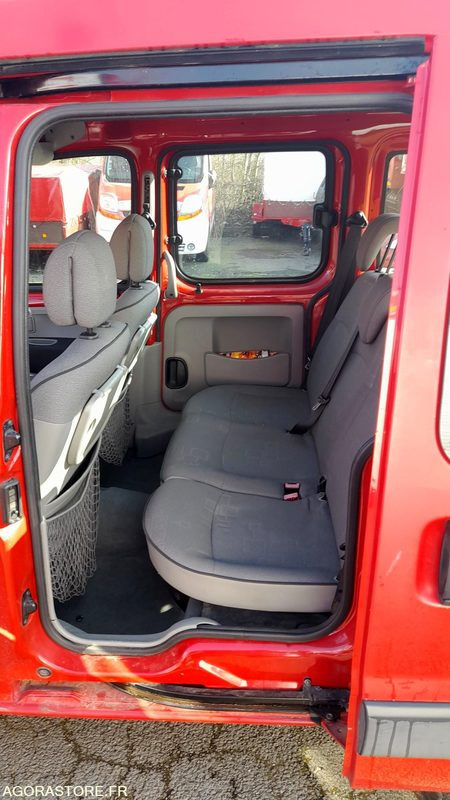 VLTU054 - RENAULT KANGOO 5 PLACES - Легковой автомобиль: фото 2 VLTU054 - RENAULT KANGOO 5 PLACES - Легковой автомобиль: фото 2