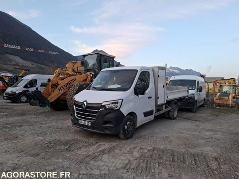 VU BENNE COFFRE RENAULT MASTER - Малотоннажный самосвал: фото 1 VU BENNE COFFRE RENAULT MASTER - Малотоннажный самосвал: фото 1