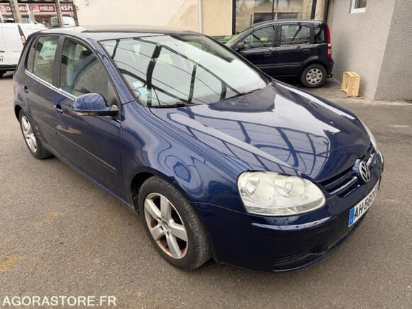 Volkswagen GOLF - Хэтчбек: фото 1 Volkswagen GOLF - Хэтчбек: фото 1