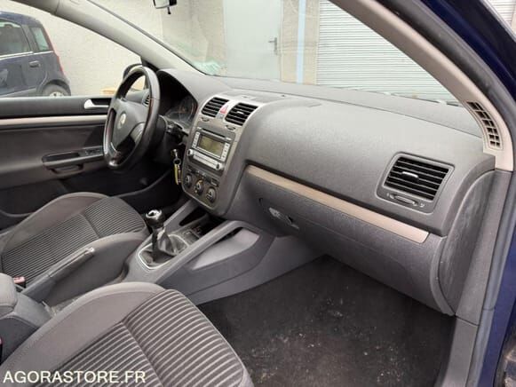 Volkswagen GOLF - Хэтчбек: фото 3 Volkswagen GOLF - Хэтчбек: фото 3