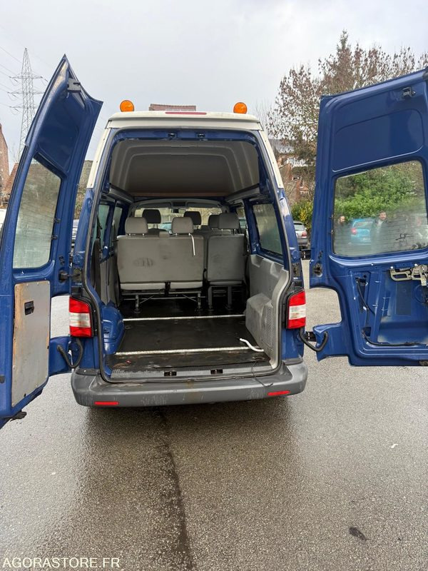 Volswagen Kombi - Микроавтобус, Пассажирский фургон: фото 5 Volswagen Kombi - Микроавтобус, Пассажирский фургон: фото 5