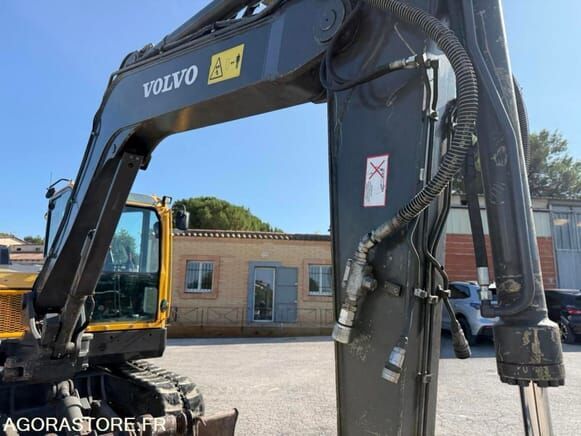 Volvo ECR 88D - Мини-экскаватор: фото 3 Volvo ECR 88D - Мини-экскаватор: фото 3