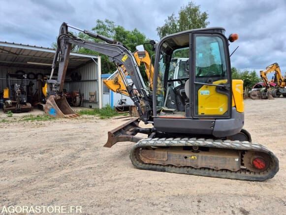 Volvo ECR50D - Мини-экскаватор: фото 4 Volvo ECR50D - Мини-экскаватор: фото 4
