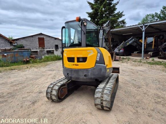 Volvo ECR50D - Мини-экскаватор: фото 2 Volvo ECR50D - Мини-экскаватор: фото 2