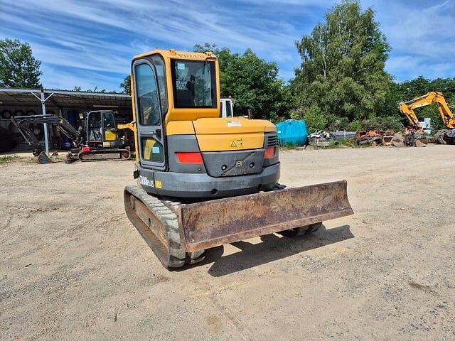 Volvo ECR88 PLUS - Мини-экскаватор: фото 3 Volvo ECR88 PLUS - Мини-экскаватор: фото 3