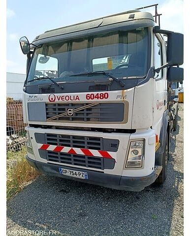 Volvo FM - Крюковой мультилифт: фото 1 Volvo FM - Крюковой мультилифт: фото 1