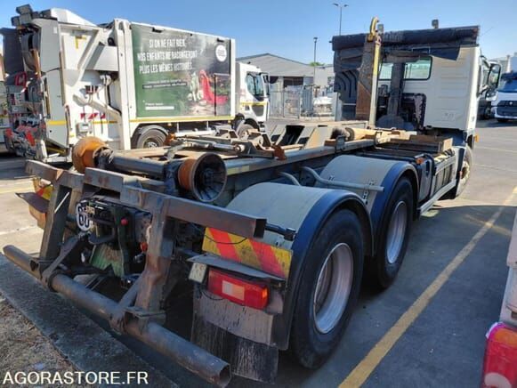 Volvo FM - Крюковой мультилифт: фото 3 Volvo FM - Крюковой мультилифт: фото 3