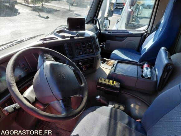 Volvo FM - Крюковой мультилифт: фото 5 Volvo FM - Крюковой мультилифт: фото 5