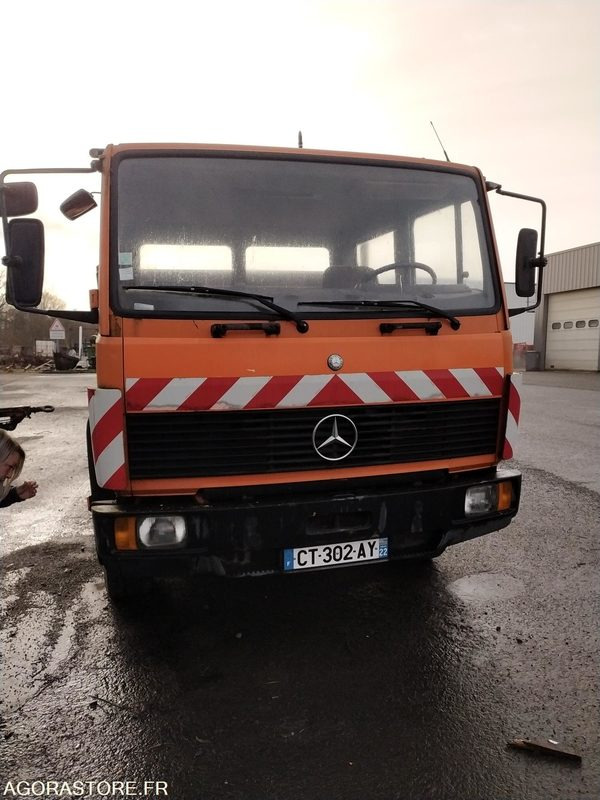 Poids lourd benne MERCEDES - Самосвал: фото 1 Poids lourd benne MERCEDES - Самосвал: фото 1