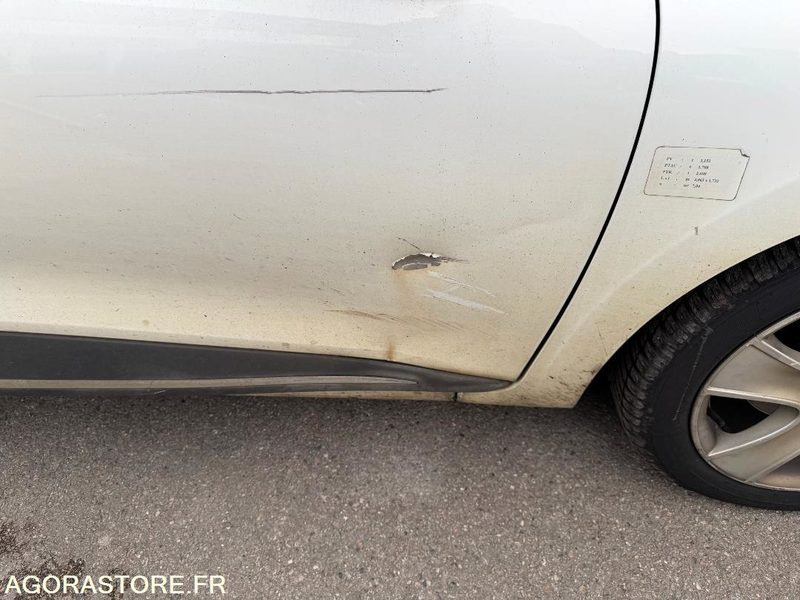 Renault clio 4 1,5 dci 90 - Легковой автомобиль: фото 5 Renault clio 4 1,5 dci 90 - Легковой автомобиль: фото 5