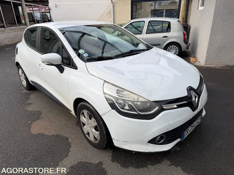 Renault clio 4 1,5 dci 90 - Легковой автомобиль: фото 2 Renault clio 4 1,5 dci 90 - Легковой автомобиль: фото 2