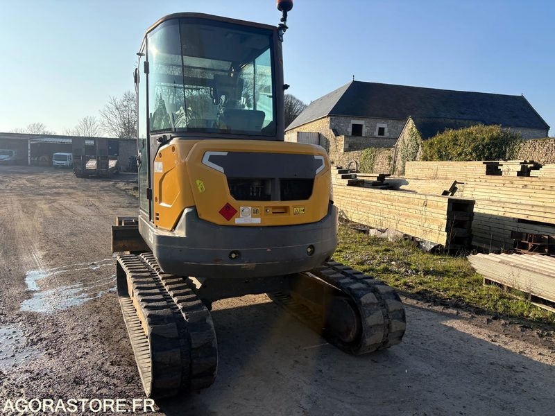 Volvo 50D - Экскаватор: фото 2 Volvo 50D - Экскаватор: фото 2