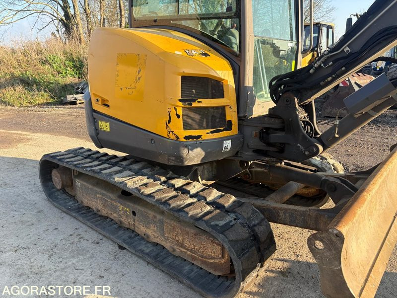 Volvo 50D - Экскаватор: фото 4 Volvo 50D - Экскаватор: фото 4