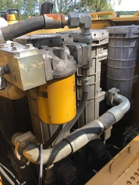 Гусеничный экскаватор CAT 385 B: фото 10