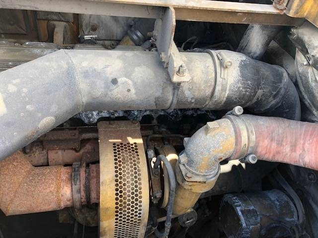 Гусеничный экскаватор CAT 385 B: фото 9