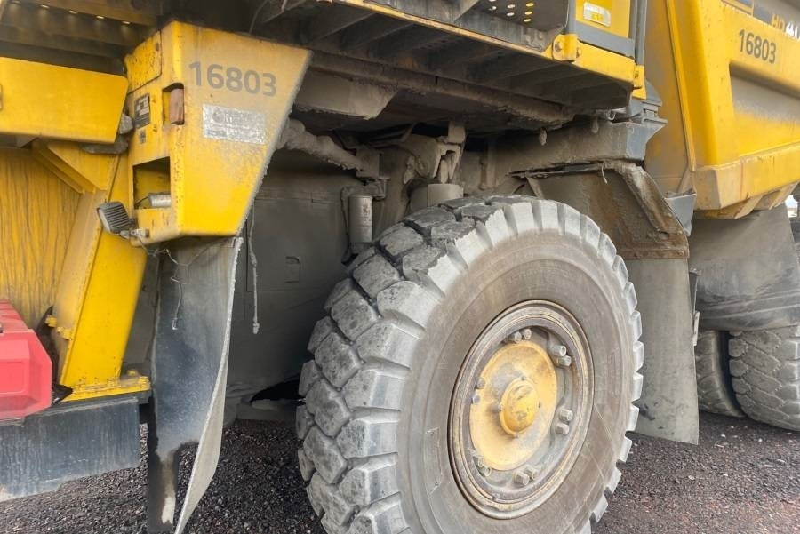 Komatsu HD405-7 - Карьерный самосвал: фото 4 Komatsu HD405-7 - Карьерный самосвал: фото 4