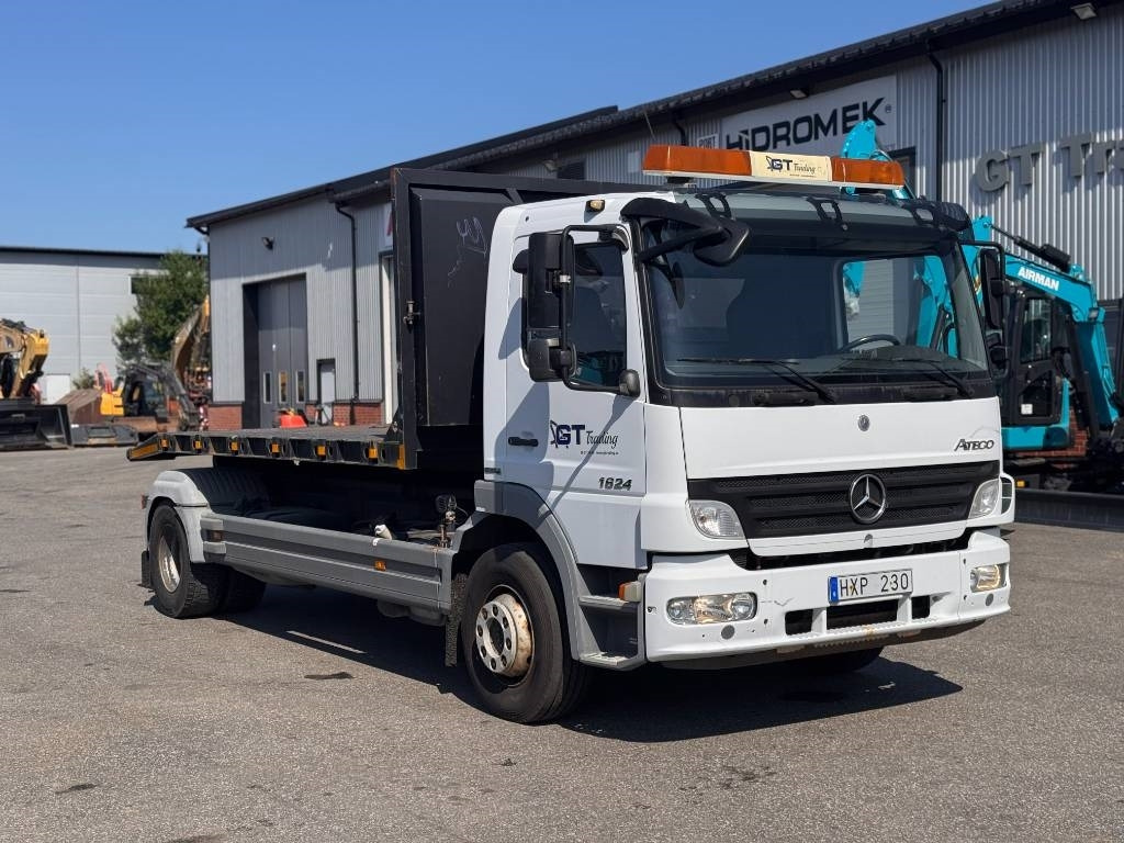 Mercedes-Benz Atego 1524 L 4X2 Växlare Pallift - Грузовик с закрытым кузовом: фото 4 Mercedes-Benz Atego 1524 L 4X2 Växlare Pallift - Грузовик с закрытым кузовом: фото 4