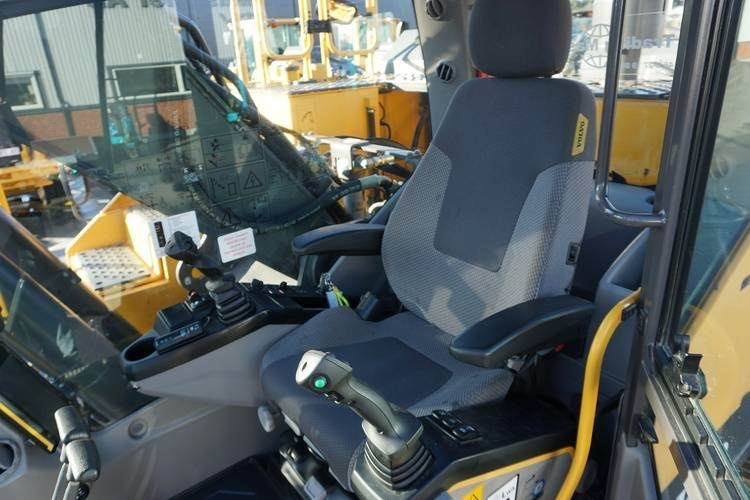 Volvo EC 250 E NL - Гусеничный экскаватор: фото 5 Volvo EC 250 E NL - Гусеничный экскаватор: фото 5