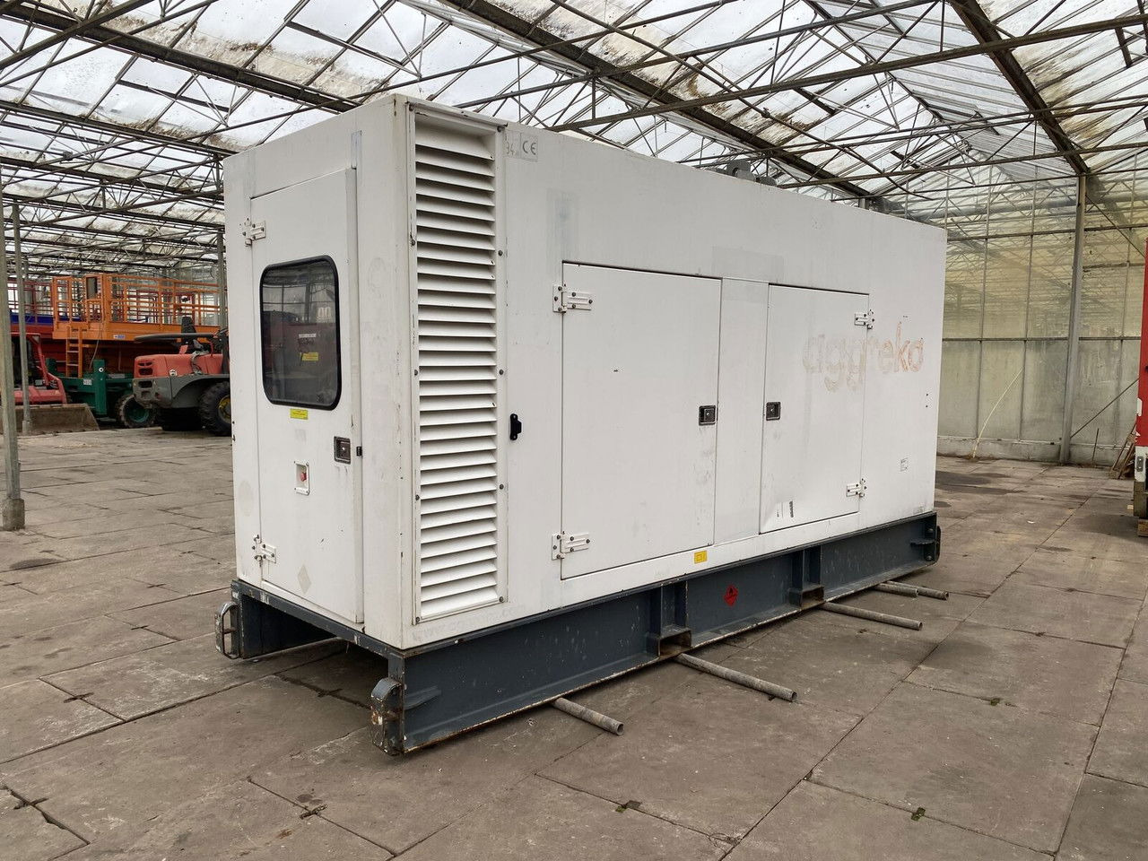 Diversen GHP /QSL9-G8 300 Kva Aggreko GHP /QSL9-G8 300 Kva - Электрогенератор: фото 1 Diversen GHP /QSL9-G8 300 Kva Aggreko GHP /QSL9-G8 300 Kva - Электрогенератор: фото 1
