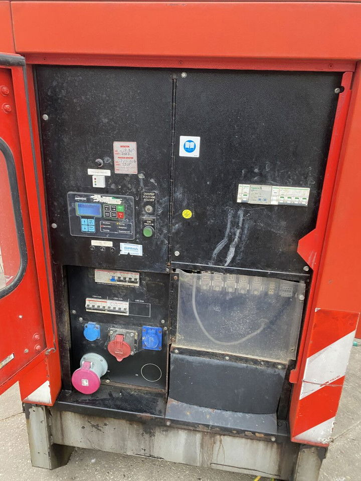 Электрогенератор Doosan G40: фото 7 Электрогенератор Doosan G40: фото 7